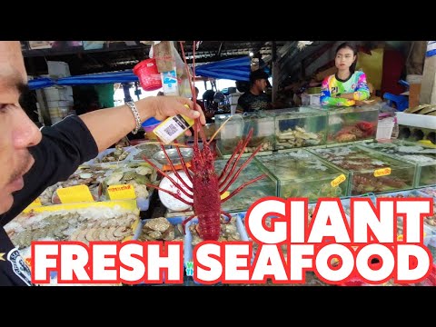 GIANT TIGER PRAWNS & LOBSTER – RAWAI Fresh Seafood Market Phuket – 4K Walking Tour
