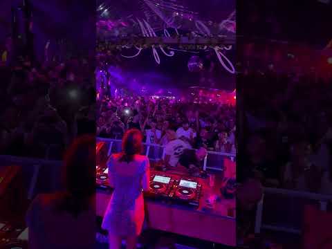 Nina Kraviz at Café del Mar Phuket #party  #edm  #djset #ninakraviz #ninakraviz